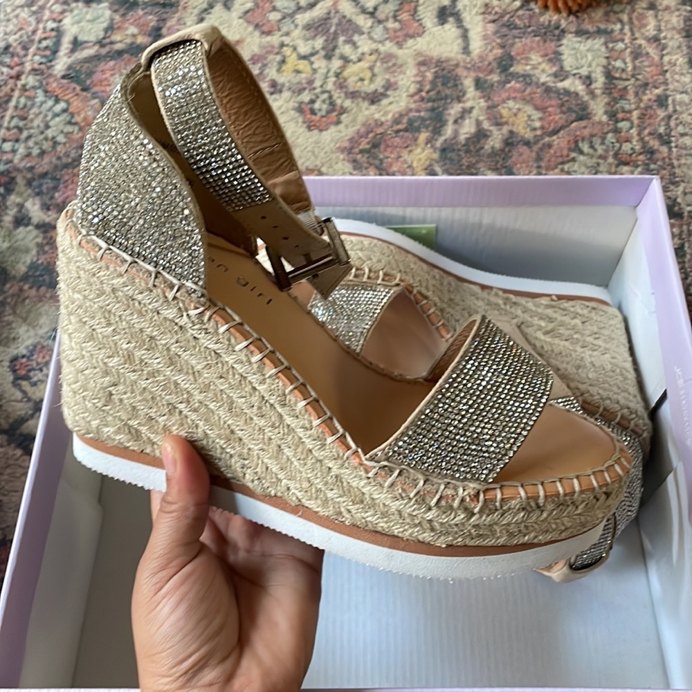 Madden Girl Anastasia Wedges - Picture 2 of 5